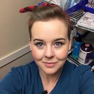 Meet your Posher, Kelly